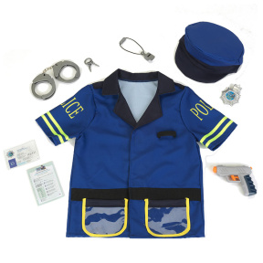 Costum de poliţist cu accesorii