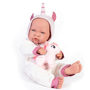 Păpușa bebeluș îmbracată în costum de unicorn