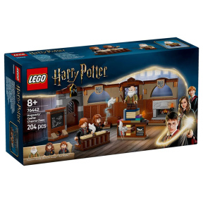 Constructor LEGO Harry Potter Castelul Hogwarts: Clasa de farmece