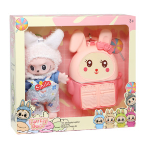 Кукла Labubu с сумочкой, в голубом комбинезоне