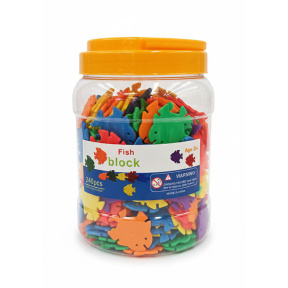 Set de 240 de peștișori colorați într-un borcan