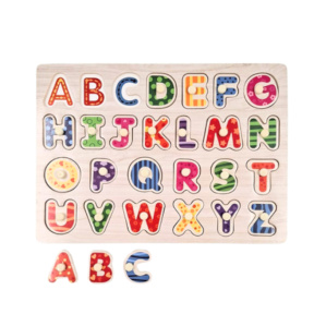 Пазл с деревянным алфавитом,Tooky Toy