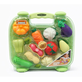 Набор фруктов и овощей для резки, в чемодане